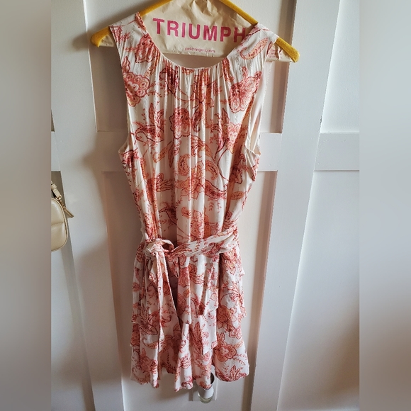 Express Printed Mini Ruffle Dress - Picture 2 of 4